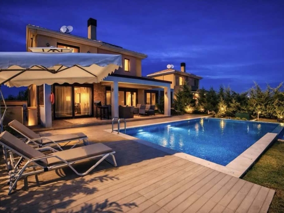 Modern and Comfortable Villa Sunny Beach