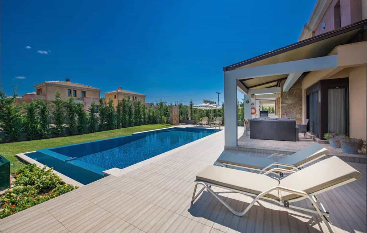Modern and Comfortable Villa Sunny Beach