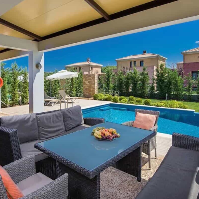 Modern and Comfortable Villa Sunny Beach